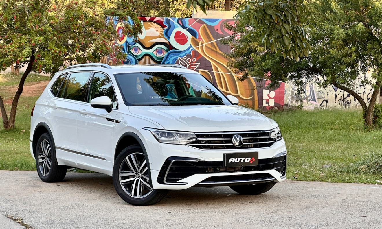 Volkswagen Tiguan R-Line [Auto+ / João Brigato]