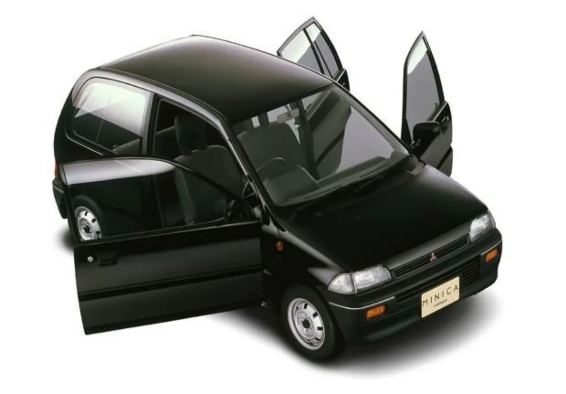 Mitsubishi Minica